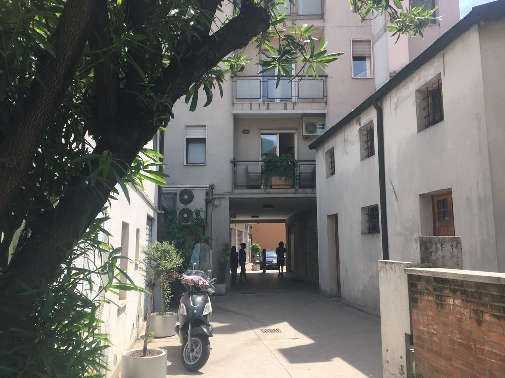 Residenza Giacomuzzi Bed and Breakfast Mestre Exteriör bild